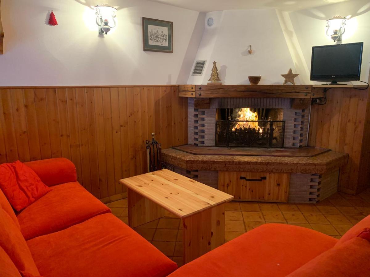 Appartamento Tipico Vista Dolomiti Nevegal Ngoại thất bức ảnh
